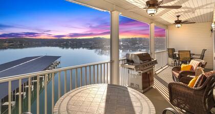 Beautiful Cove Views & Plenty Relaxing Spaces