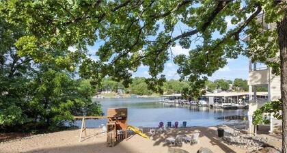 Family-perfect Lakefront Fun at The Ledges, 21mm, 2 Pools & Beach