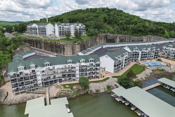 Cảnh từ trên cao