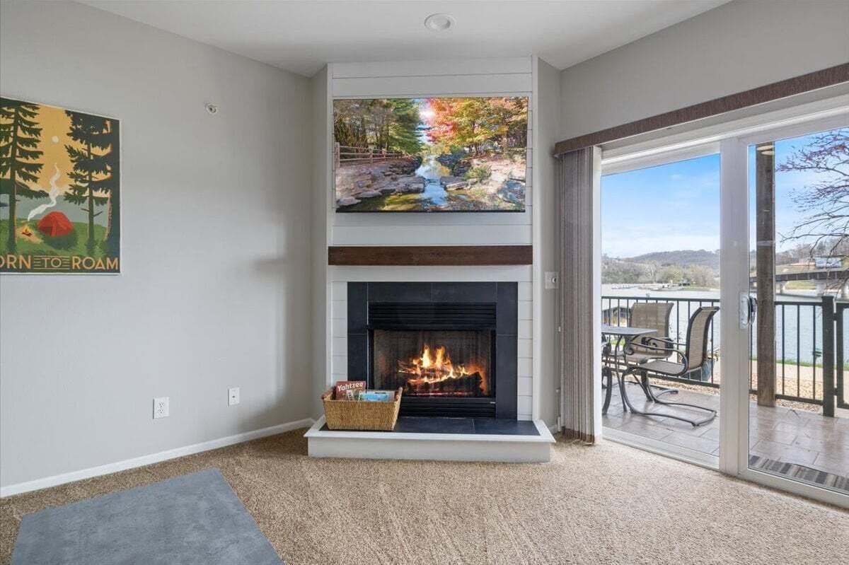 Condo, Multiple Beds, Patio (Lake Escape) | Interior