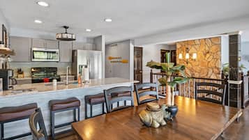 Kondominium, Beberapa Tempat Tidur, akses ke kolam renang (Happy Daze) | 3 kamar tidur dan didekorasi berbeda-beda