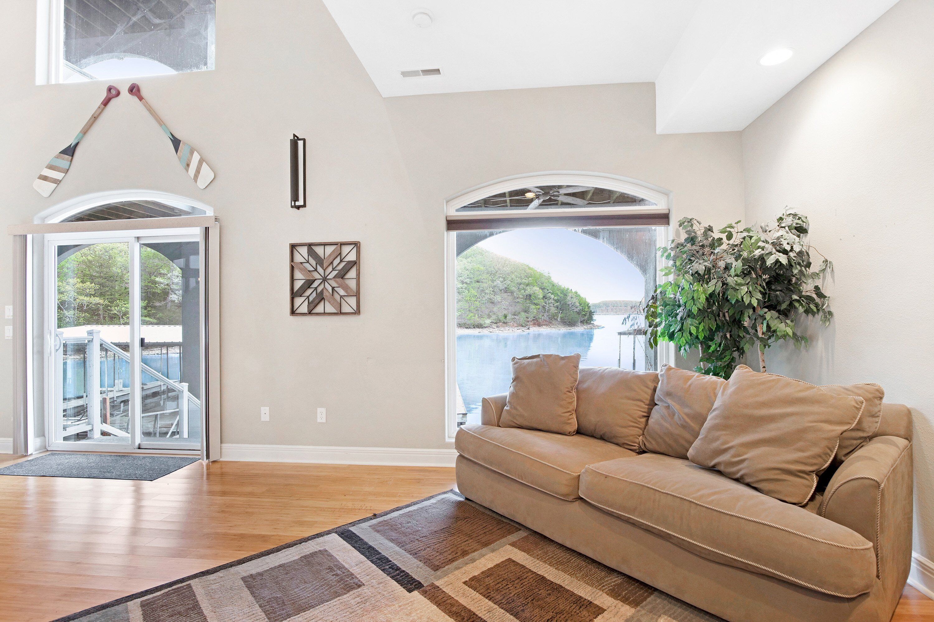 House, Multiple Beds, Patio (Hidden Delight) | Interior