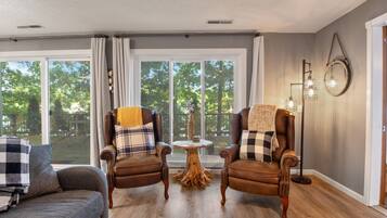 House, Berbilang Katil, Patio (Chateau Relaxo) | Ruang tamu