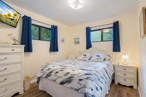 House, Multiple Beds, Patio (The Knot-ical Nook) | View from room