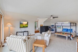 5 عدّة غرف نوم وبديكورات فريدة لكل غرفة وطراز فريد لكل وحدة