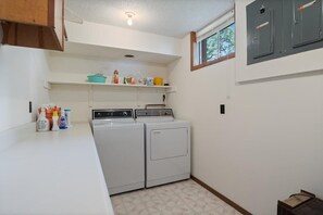 Nhà, nhiều giường, sân hiên (View Haven) | Giặt ủi