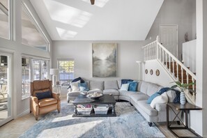 Huis, meerdere bedden, patio (Huckleberry Hill Haven) | Woonruimte