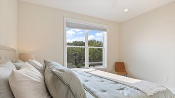 4 chambres, décoration personnalisée, ameublement personnalisé