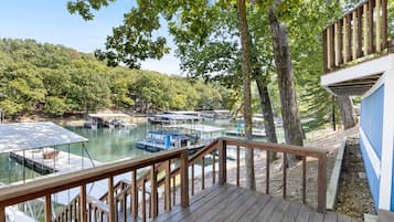 House, Multiple Beds, Patio (Missouri Belle) | View from room