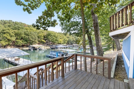 House, Multiple Beds, Patio (Missouri Belle) | View from room