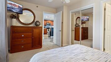 Condo, Multiple Beds, Hot Tub (Sunset Cove) | 3 bedrooms, individually decorated, individually furnished, bed sheets