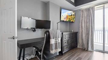 Condo, varias camas, hidromasaje (Sunset Cove) | Interior