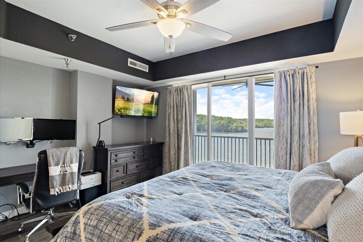 Condo, Multiple Beds, Hot Tub (Sunset Cove) | 3 bedrooms, individually decorated, individually furnished, bed sheets