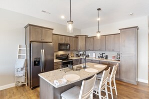 Lägenhet - flera sängar - uteplats (Elevated Oasis) | Eget kök