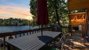 Ferienhaus, Mehrere Betten, Terrasse (Changes In Attitude) | Ausblick vom Zimmer