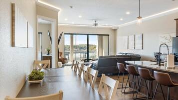 Condo, Multiple Beds, Pool Access (Amazing Topsider Penthouse) | 3 bedrooms, individually decorated, individually furnished