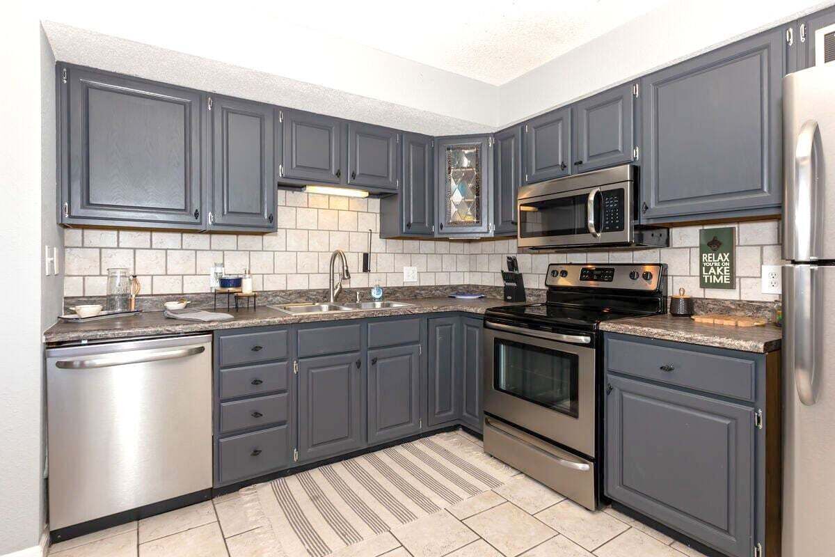 Leilighet, flere senger, adgang til basseng (At The 19) | Eget kjøkken