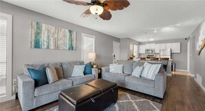 Kondominium, Beberapa Tempat Tidur, akses ke kolam renang (Gibson's Getaway) | Area keluarga