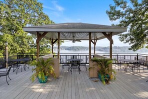 Outdoor dining - 2mm Main Channel Views, Boat & PWC Slip, 2 Pools, Playground & Tennis (Lake Ozark)
