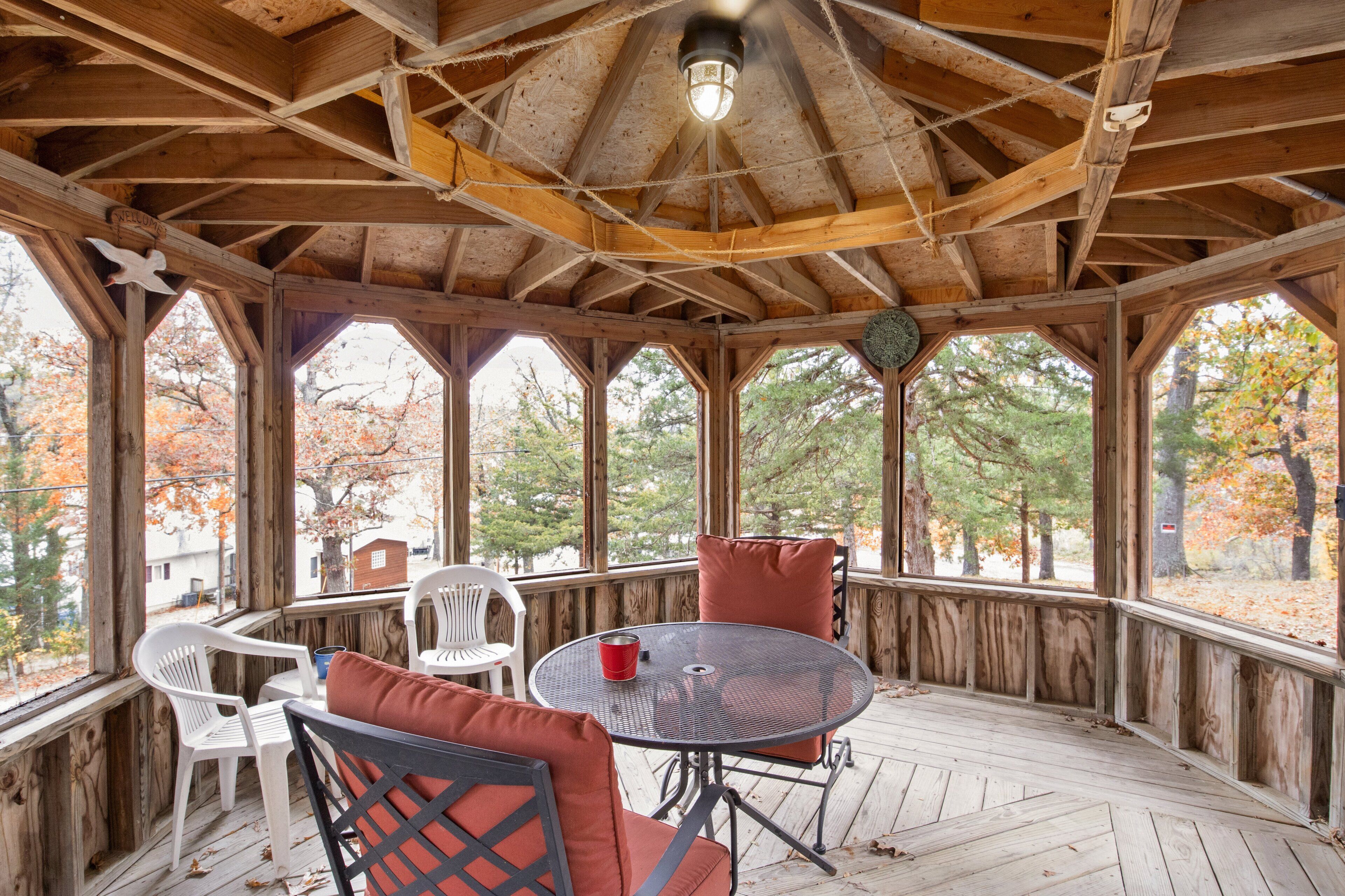 Ferienhaus, Mehrere Betten, Terrasse (Fireside Landing) | Ausblick vom Zimmer