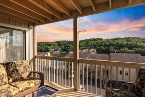 Condo, Multiple Beds, Patio (Cozy Cove Escape) | Property grounds