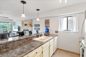 Condo, Multiple Beds, Patio (Cozy Cove Escape) | Interior