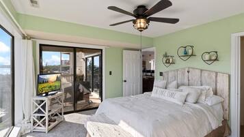 Apartment, Mehrere Betten, Terrasse (Cozy Cove Escape)