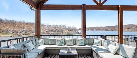 独立别墅, 多张床, 露台 (All Docked Out) | 露台