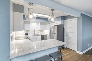 Private kitchen - Our Cove Retreat - Perfect for Wave-free Swimming, Tanning & Prime Location Fun! (Lake Ozark)