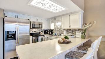 Ferienhaus, Mehrere Betten, Terrasse (Sunset Siesta) | Eigene Küche