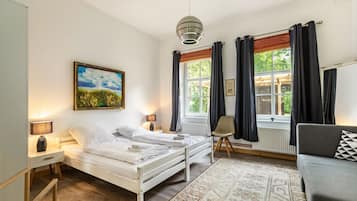 7 Schlafzimmer, Bügeleisen/Bügelbrett, WLAN, Bettwäsche