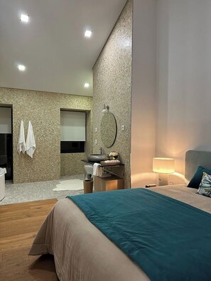 4 chambres, fer et planche à repasser, accès Internet, draps fournis