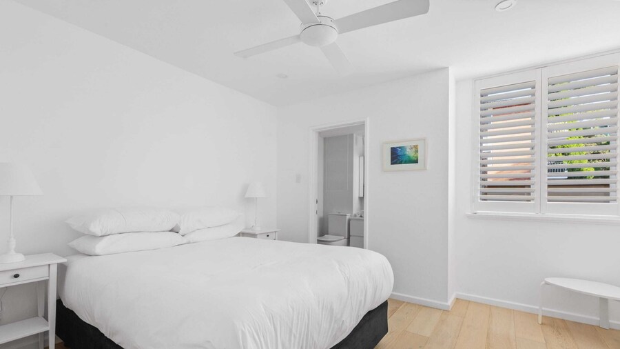 シック 1ベッド アパートメント バイ バルモラル ビーチ