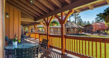 #200: Oak Studio Apartment Roundhouse Resort