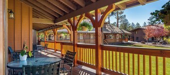 #200: Oak Studio Apartment Roundhouse Resort