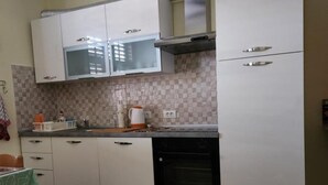 Ảnh chưa phân loại, 5 trong số 26 ảnh, nút