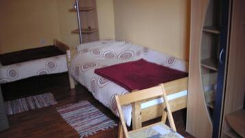 Televisión de pantalla plana de 32 pulgadas con canales por cable