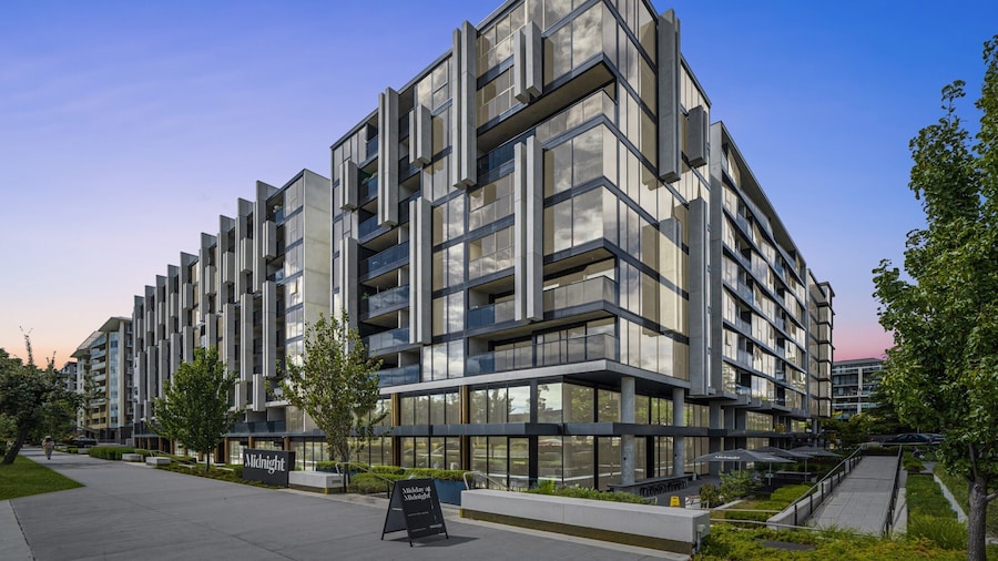 Chic Inner-city 2-bed Abode With Pool, Gym & Sauna