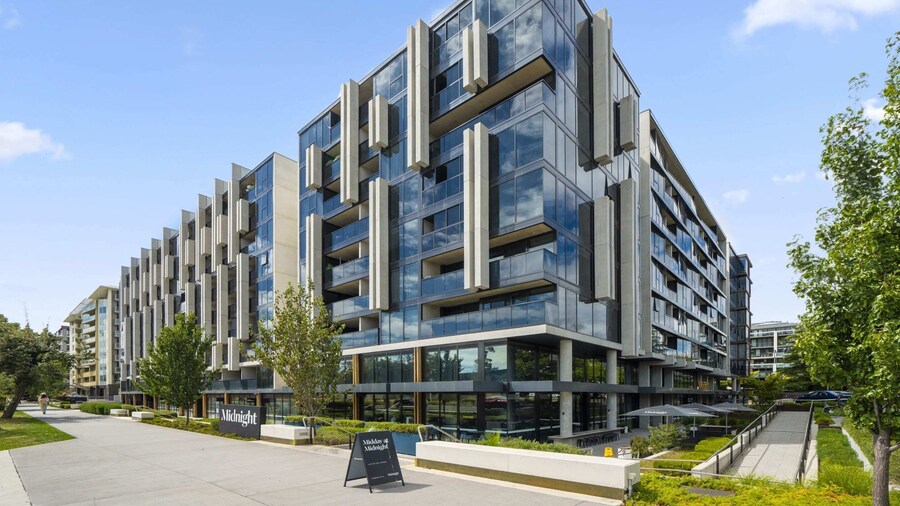 Chic Inner-city 2-bed Abode With Pool, Gym & Sauna