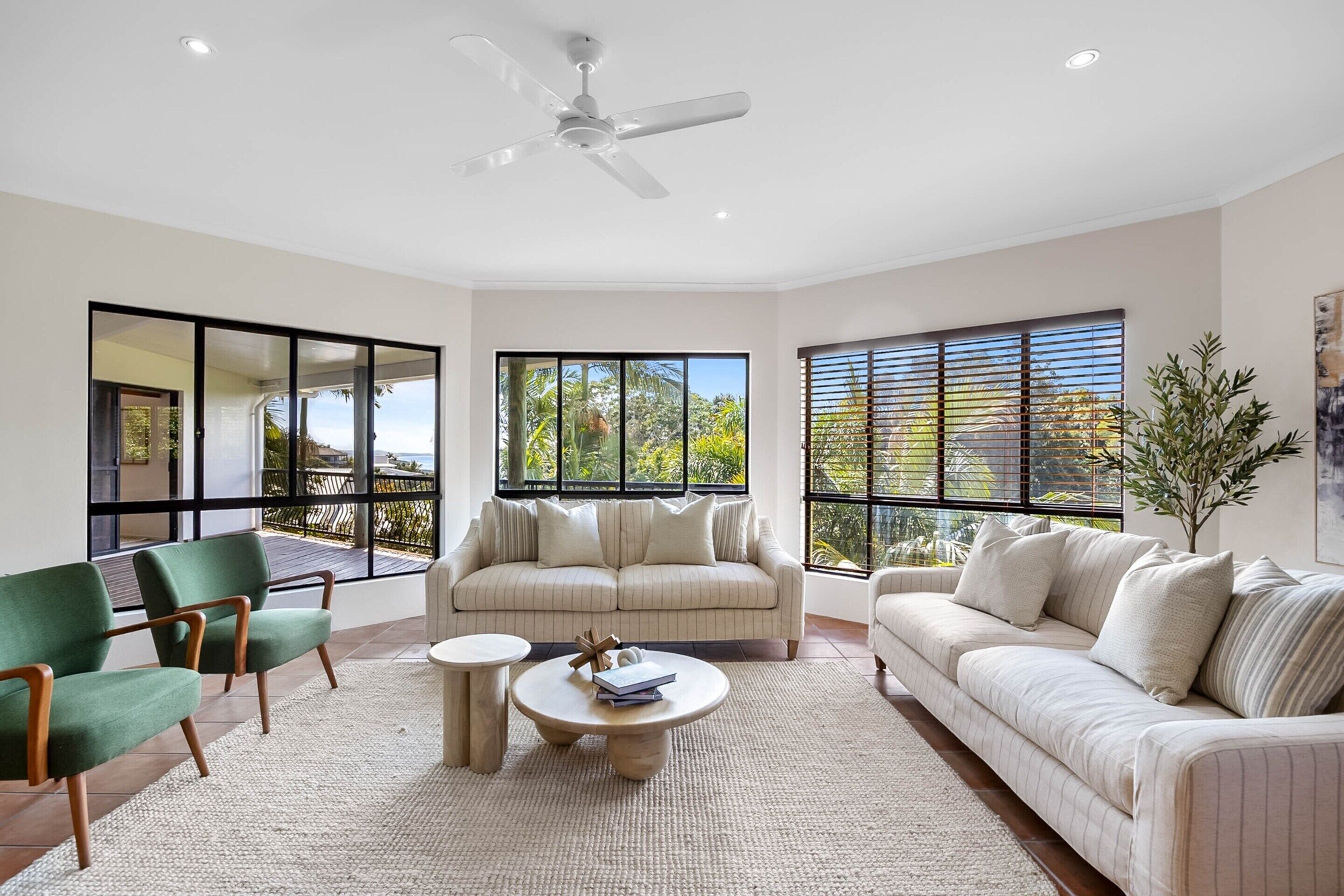 غرفة المعيشة