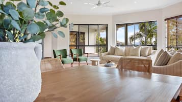 Apartment | Living room