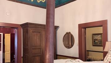 Bügeleisen/Bügelbrett, WLAN, Bettwäsche