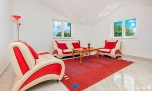 Villa (Four Bedroom Villa with the pool) | Wohnzimmer