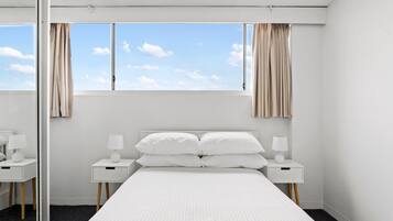 Apartamento | 1 quarto, ferros/tábuas de passar roupa, roupa de cama