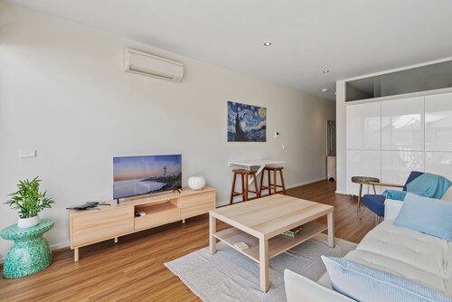 Stylish North Melbourne Stay