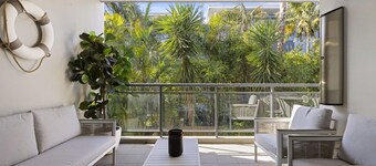 Bright 2-bed Apartment Near Narrabeen Beach