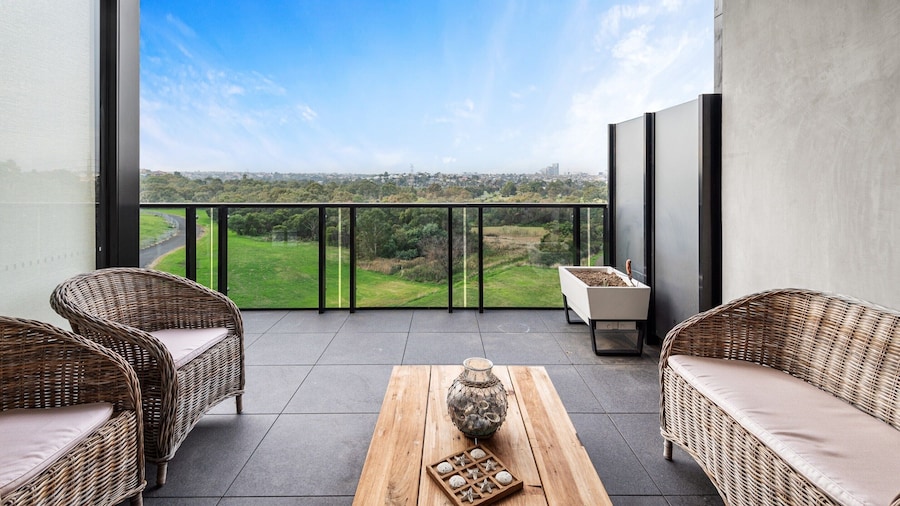 A Taste of Paradise in Inner City Suburbia