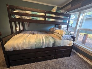 3 Schlafzimmer, kostenloses WLAN, Bettwäsche