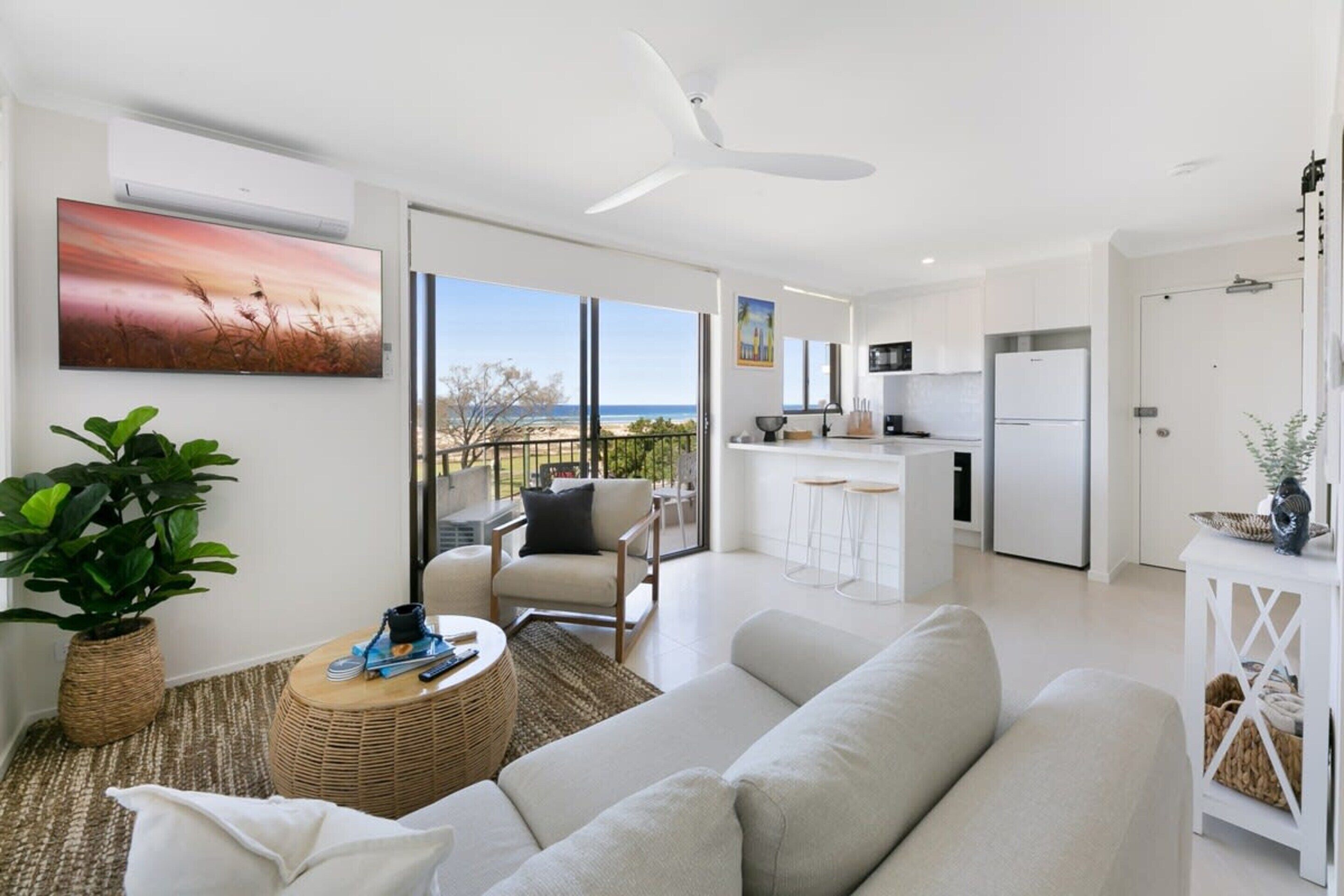 Apartment | Living room