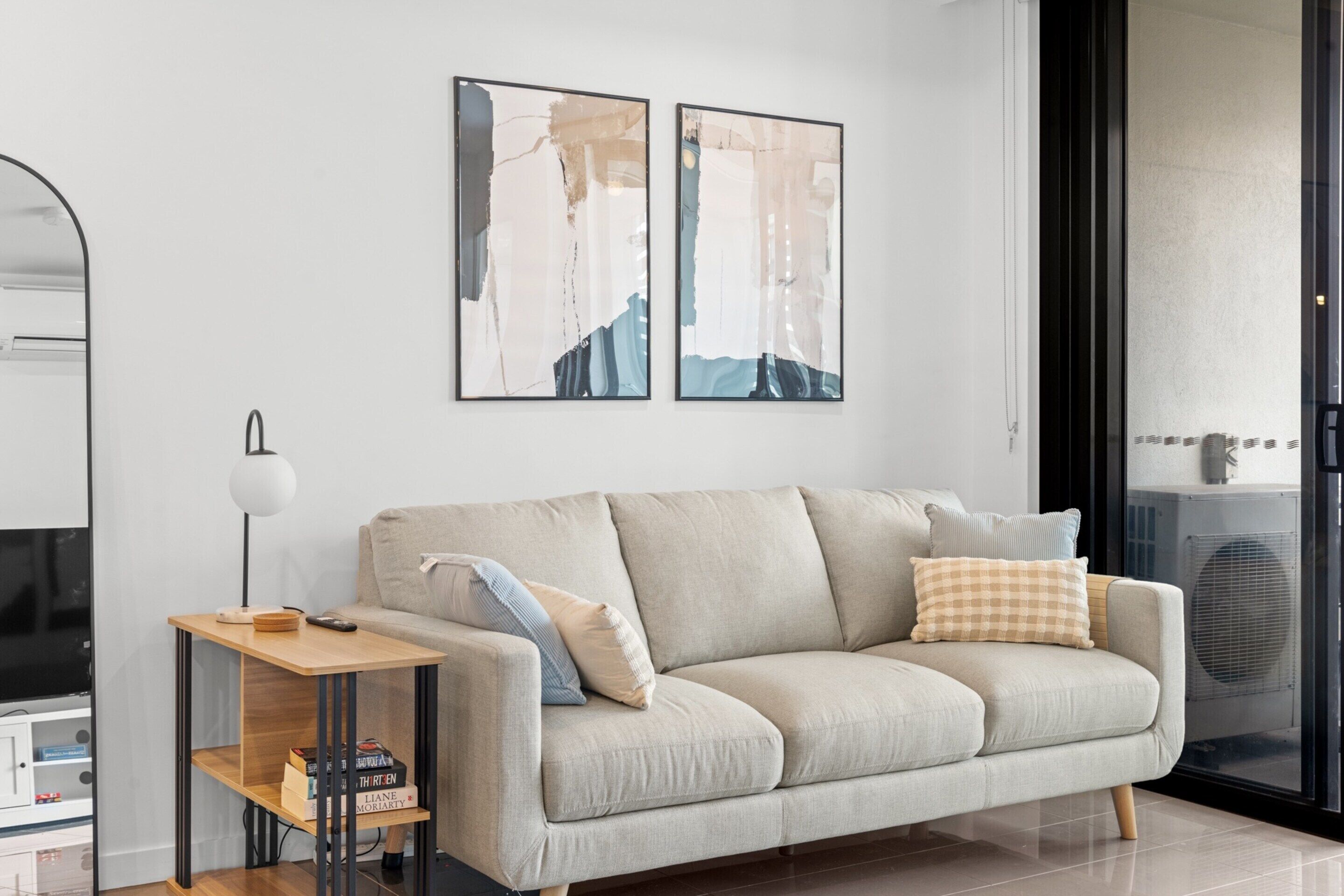 Căn hộ | Phòng khách | TV màn hình phẳng 